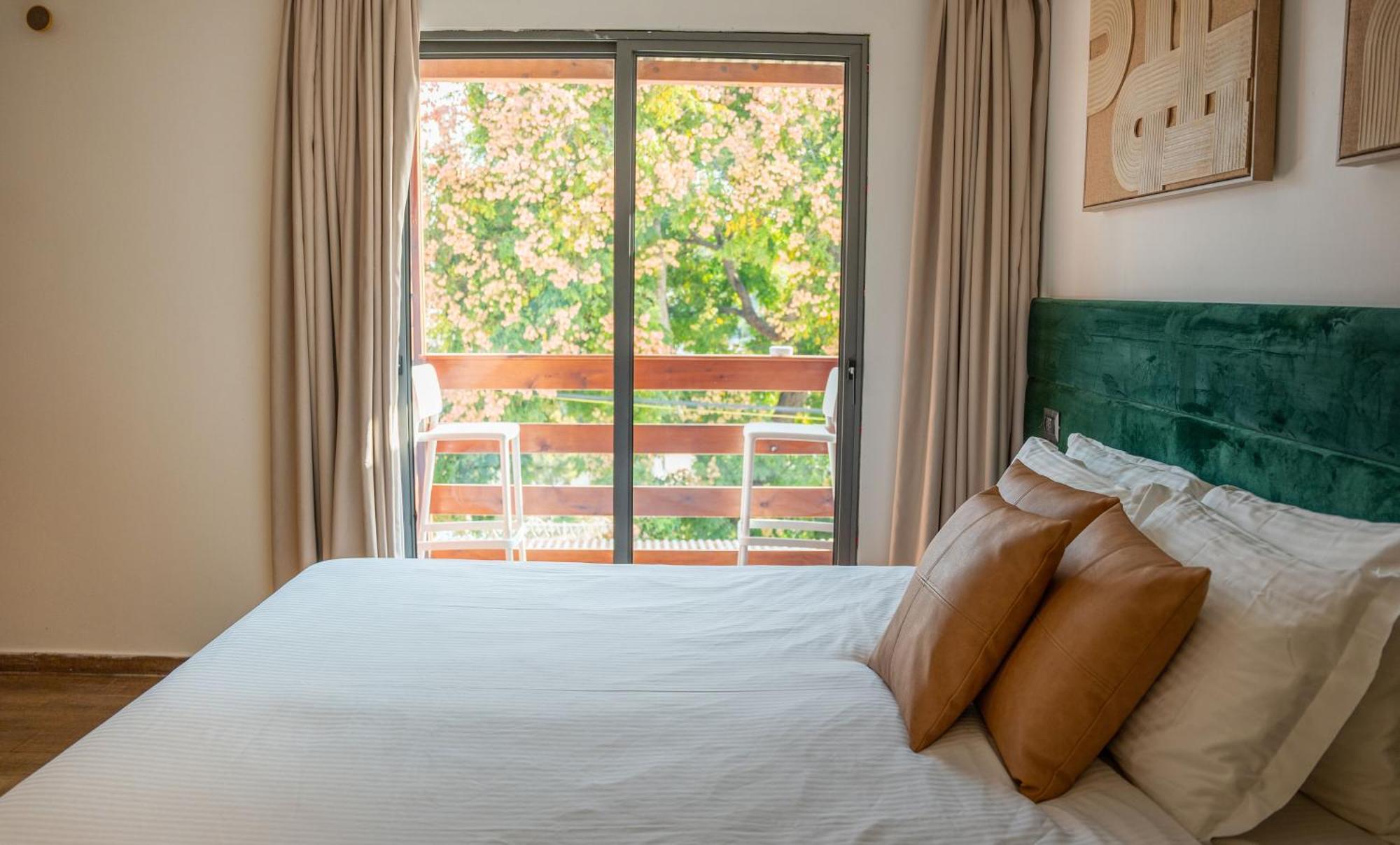 Estate Spa Boutique Hotel - Adults Only Реховот Экстерьер фото